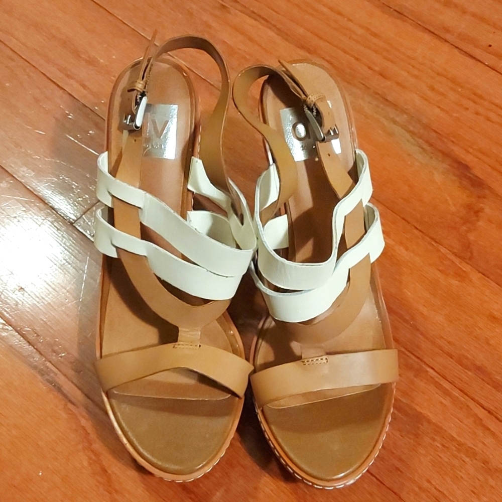 Dolce Vita Sandals Size 8.5